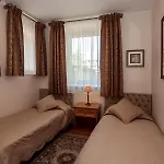 Pusu Paunksneje Viešbutis