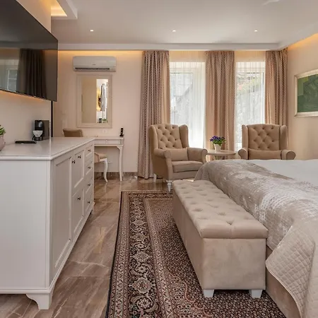 Szálloda Pusu Paunksneje 5*