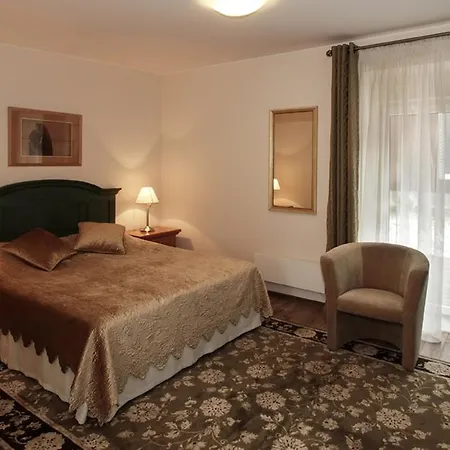 Szálloda Pusu Paunksneje 5*