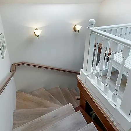 Viešbutis Pusu Paunksneje 5*