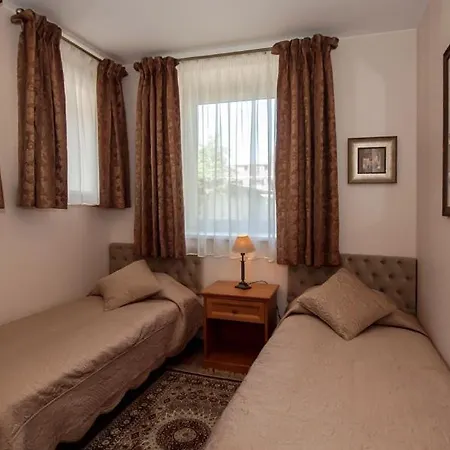 Pusu Paunksneje Hotel