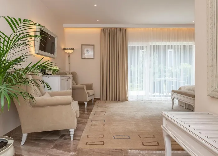 فندق Pusu Paunksneje 5*