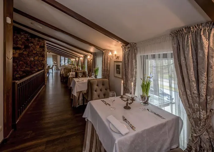 فندق Pusu Paunksneje بالانغا