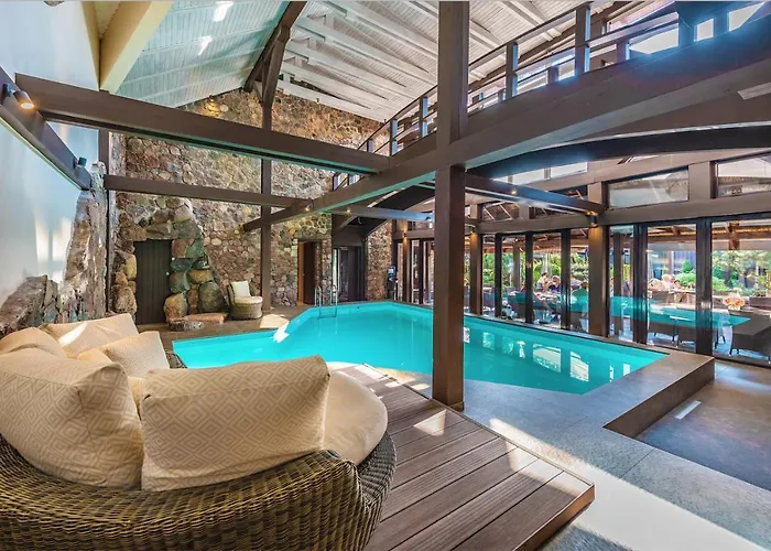 Pusu Paunksneje فندق 5*